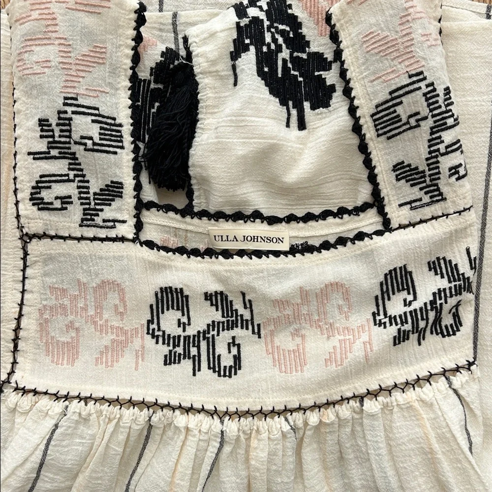 Ulla Johnson GORGEOUS Cream pink and Black Embroidered Blouse size 4 NWT - Picture 11 of 16